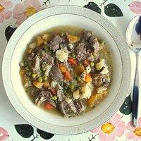 Gestern bei mama: hotch potch - lammeintopf mit steckrüben