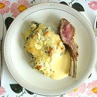Gestern bei mama: mangoldauflauf mit lammkarree