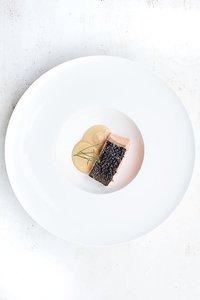 Gebeefter Lachs mit Miso-Espuma