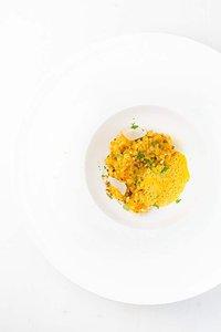 Kürbis-Risotto mit Curry-Schaum