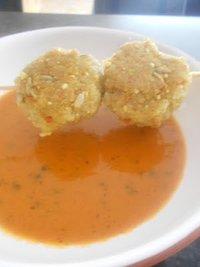 Tomatencremesuppe mit Reis ~ Gemüse ~ Bratlingen