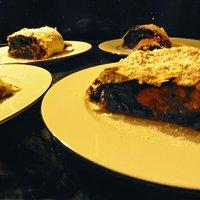 Mohn-Zwetschken-Strudel