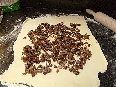 Champignonstrudel mit Kürbisgemüse