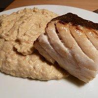 Skrei mit Kichererbsenpüree