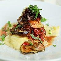 Ratatouille mit Ravioli und Portweinzwiebeln