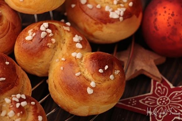 Glücklicher Lucia-Tag mit leckeren Lussekatter