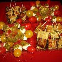 Tomaten ~ Mozzarella ~ Spieße mit Pesto