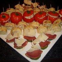 Kräuterpfannkuchenröllchen mit Lachs