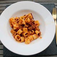 Pasta mit 'Nduja und Gemüse