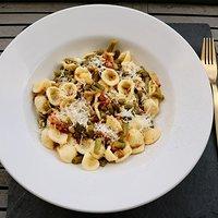 Pasta mit Bohnen und Essig