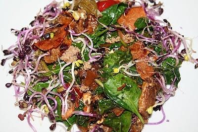 Spinat Sprossen Salat