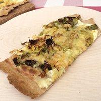 Wirsing-Flammkuchen