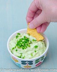 Avocado-Frischkäse-Dip zum Start ins Wochenende