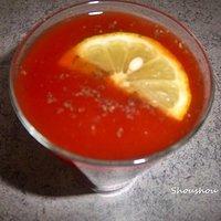 Scharfer Tomatensaft