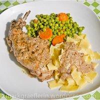 Kaninchenkeulen in herbes de provence sauce