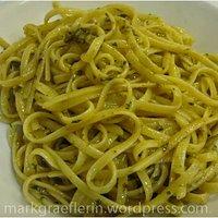 Bella italia – venezia – primo piatto: bavette al pesto