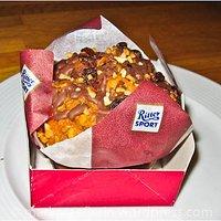 An der autobahnraststätte entdeckt: ritter sport muffins – rum trauben nuss