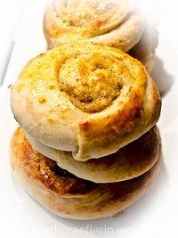 Vetebullar med mandelfyllning – schwedische hefeschnecken mit mandelfüllung