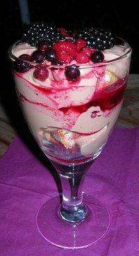 Philadelphia mit milka – nutella-frischkäse creme mit beeren