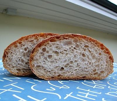 Pane Vallemaggia mit Ruchmehl