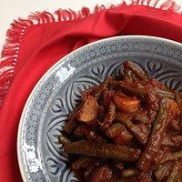 Fagiolini al sugo di pomodoro - grüne bohnen in tomatensauce