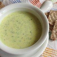 Zucchinicremesuppe mit Hack
