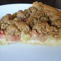 Das ende der saison. von rhabarber-streußel-kuchen, der weltbesten oma und tanzenden bären.