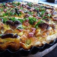 Pfifferling-tarte mit speck – mein beitrag zum blog-event “ran an den speck!"