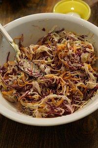 Cole slaw und burger buns