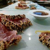 Tuna tataki mit ponzu sauce