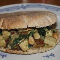 Rezept: Pita-Brot mit Spinat-Tofu-Füllung
