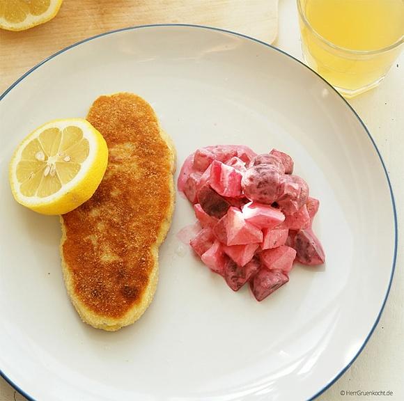 Unüberfischbar Kartoffelfisch mit Rote-Bete-Gurken-Apfel-Salat