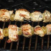 Rezept: Hähnchen-Olivenspieße
