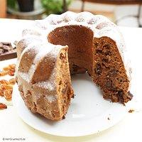 Rum-Trauben-Nuss-Kuchen