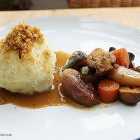Kartoffelklöße mit Marsala-Gemüse