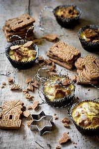 Türchen nr. 20 | spekulatius-cheesecake-muffins von schmecktwohl.