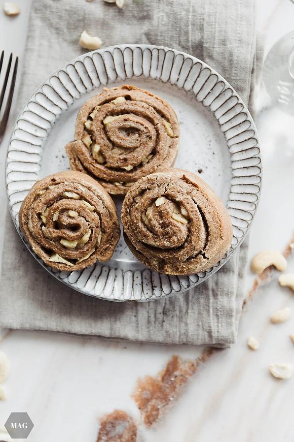 Vegane Zimtschnecken mit Cashewfüllung