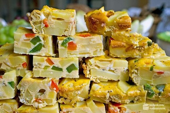 Tortilla de patatas mit Paprika