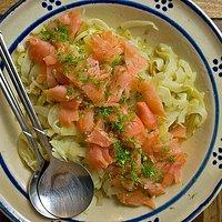 Lauwarmer Fenchelsalat mit Räucherlachs