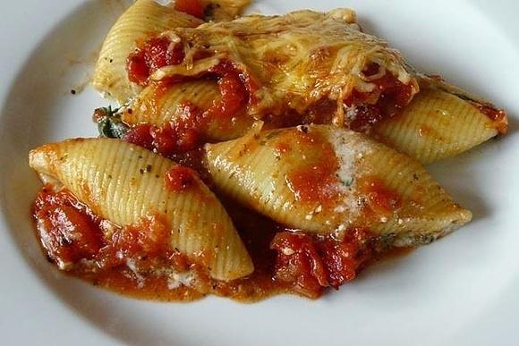 Gefüllte Conchiglioni Rigati