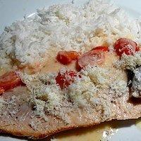 Saibling an himalayareis gebratenen tomaten und meerrettichsauce