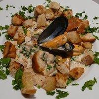 Miesmuscheln in Gorgonzola-Sahnesauce