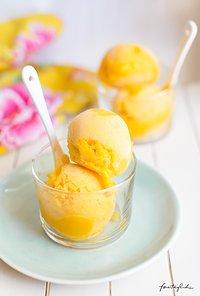 Allerliebstes mango-sorbet – pures sommerglück (einfach & ohne zucker)
