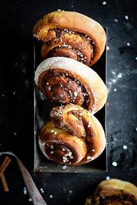 Rezept für weihnachts zimtschnecken mit echter lebkuchenfüllung
