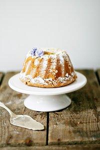 Mallorquinischer mandelkuchen "gato de almendra“ – mal als gugelhupf