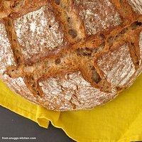 Lass' knacken - dinkel-ayran-nuss-brot mit curry