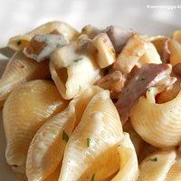 Pasta mit steinpilzen & ricotta-sosse