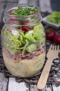 Eier-schinken-radieschen salat im glas rezept