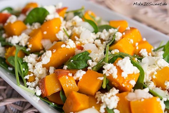 Kürbissalat mit Spinat und Feta