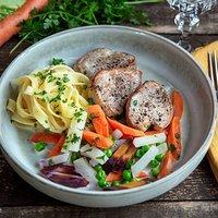 Schweinemedaillons mit Frühlingsgemüse